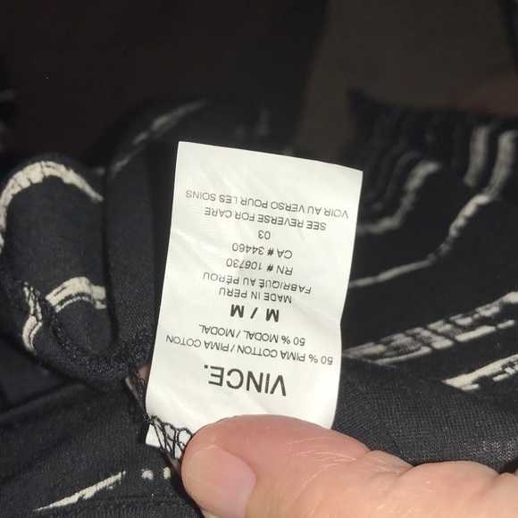 Vince. Black long sleeve patterned top - Picture 5 of 6